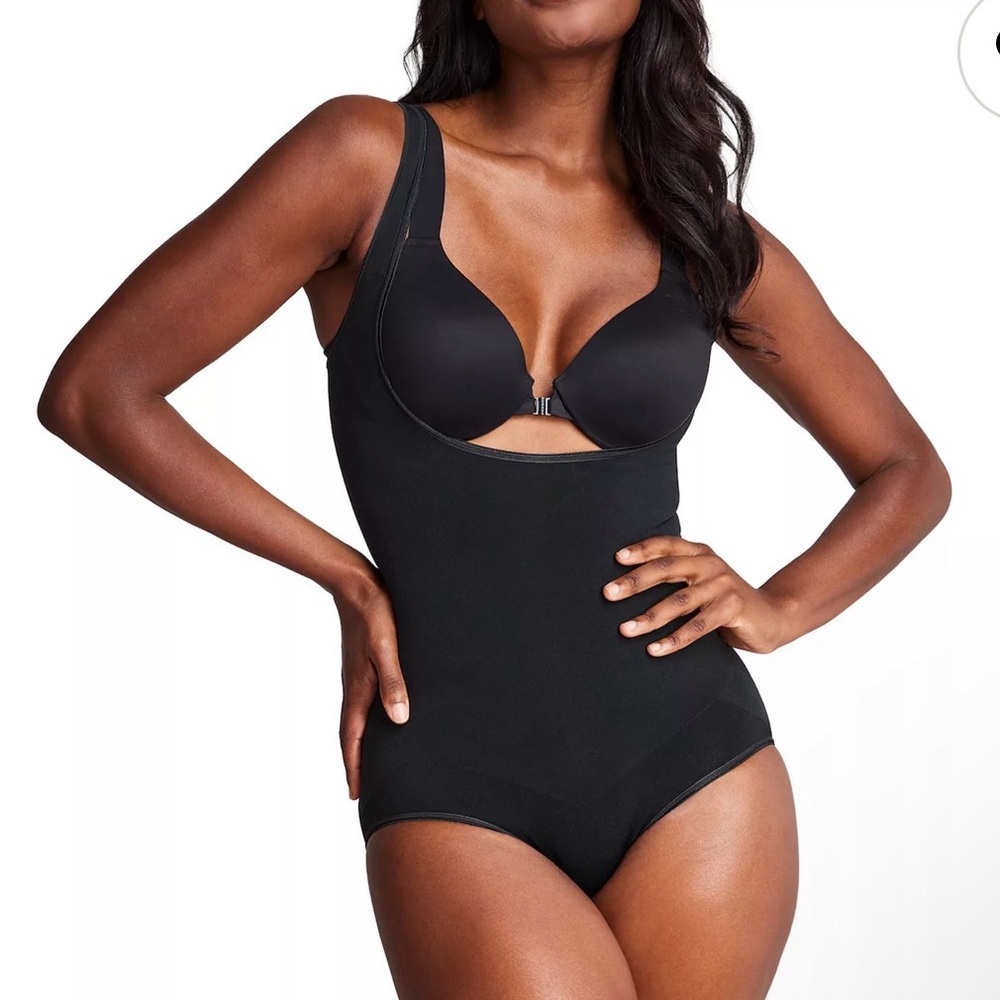 Sold item Spanx body suit size XL